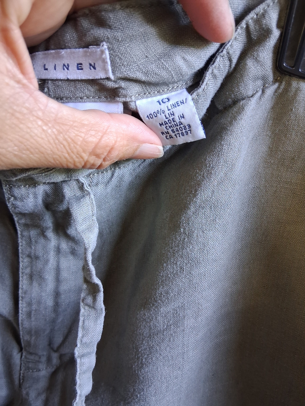 Old Navy Olive Green Linen Capris